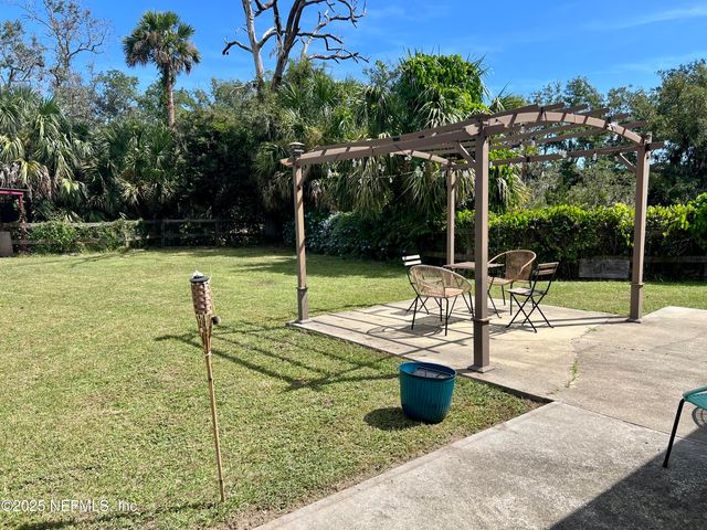 1005 CABO BLANCO Avenue E, Jacksonville, FL 32233