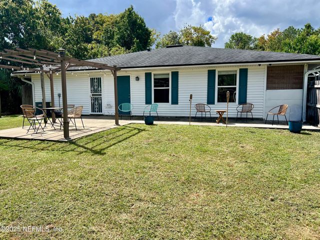 1005 CABO BLANCO Avenue E, Jacksonville, FL 32233
