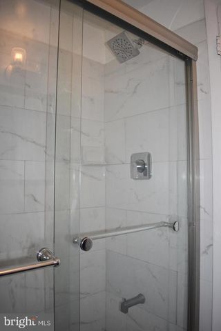 5440 8TH RD S, Arlington, VA 22204