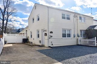 5440 8TH RD S, Arlington, VA 22204