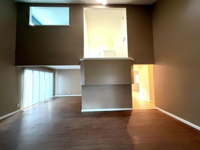 1425 Forest Dr, Turlock, CA 95380