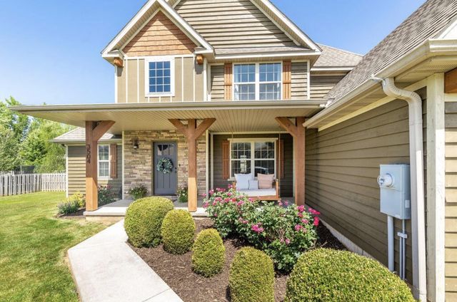 3504 N Ledgestone Drive, Ozark, MO 65721