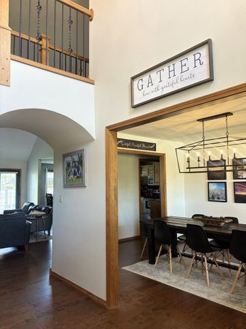 3504 N Ledgestone Drive, Ozark, MO 65721