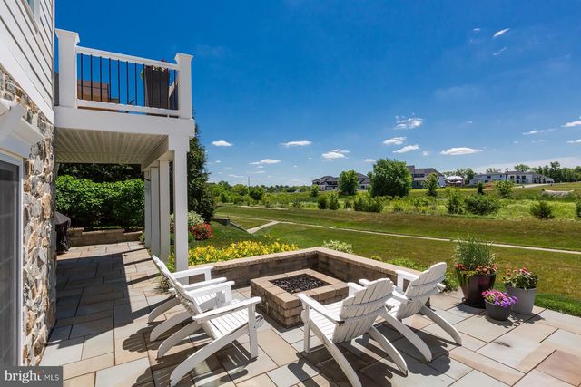 506 E DELP RD, Lancaster, PA 17601