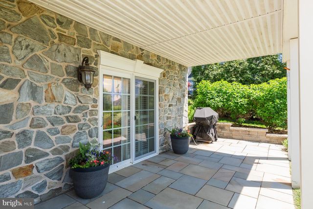 506 E DELP RD, Lancaster, PA 17601