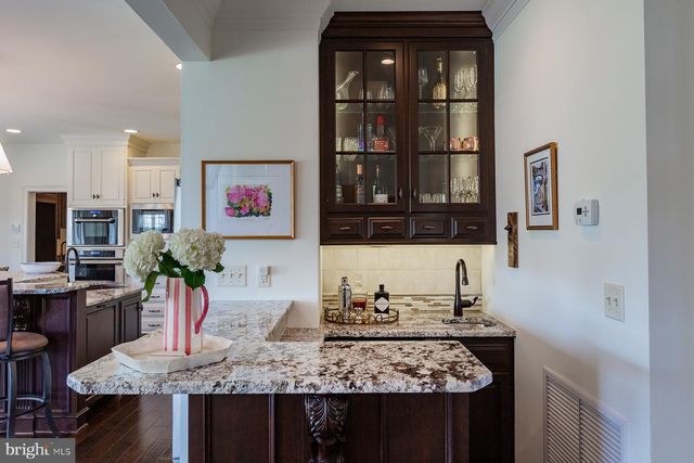 506 E DELP RD, Lancaster, PA 17601