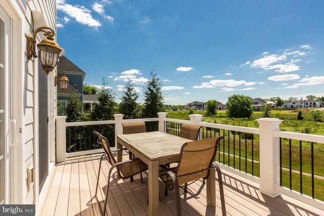 506 E DELP RD, Lancaster, PA 17601