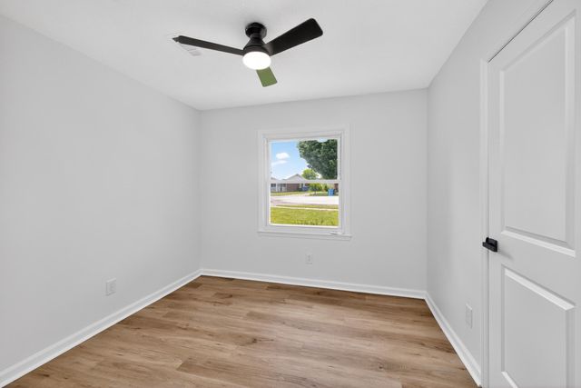 1296 Dorchester Drive, Georgetown, KY 40324