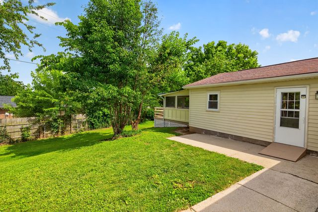 1296 Dorchester Drive, Georgetown, KY 40324