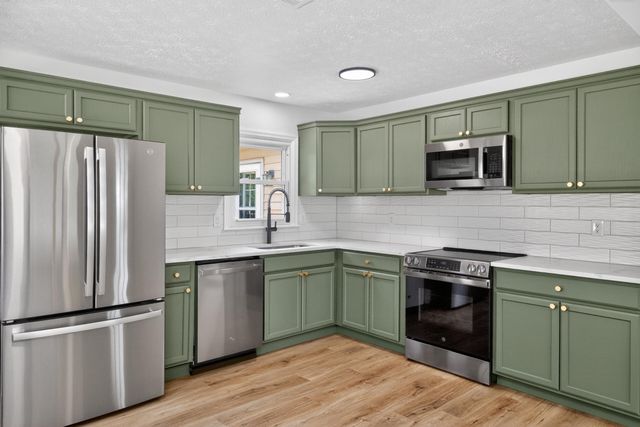 1296 Dorchester Drive, Georgetown, KY 40324