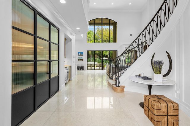 8748 Lewis River Road, Delray Beach, FL 33446