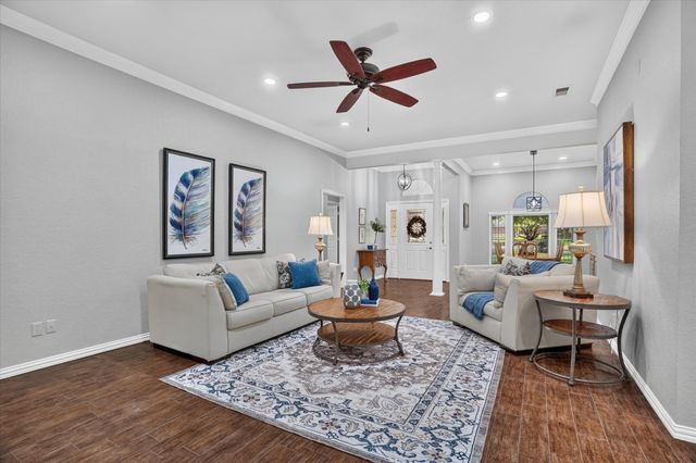 9216 Hanging Moss Drive, Granbury, TX 76049