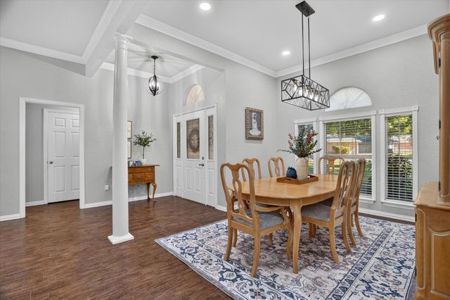 9216 Hanging Moss Drive, Granbury, TX 76049