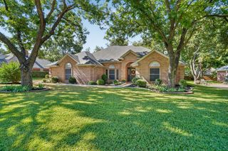 9216 Hanging Moss Drive, Granbury, TX 76049