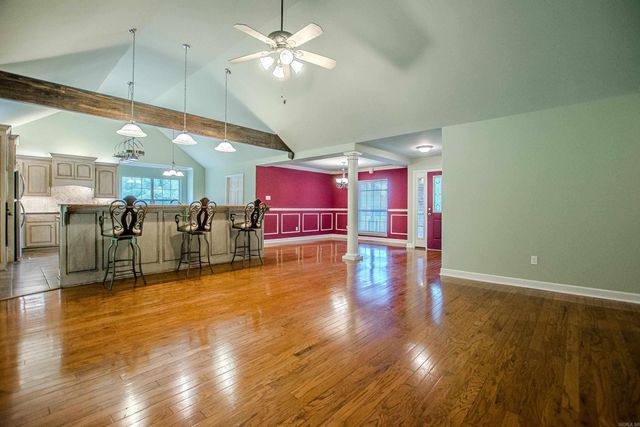 1610 Vanderbuilt Circle, Benton, AR 72015