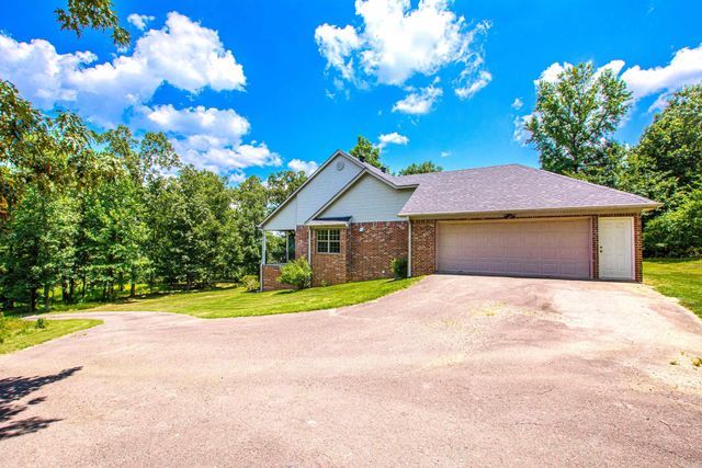 1610 Vanderbuilt Circle, Benton, AR 72015