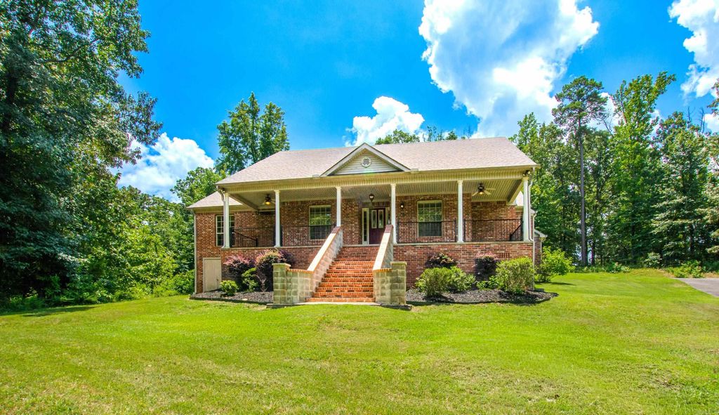 1610 Vanderbuilt Circle, Benton, AR 72015