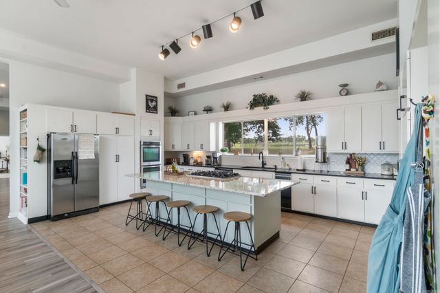 635 School Road, Rose Bud, AR 72137