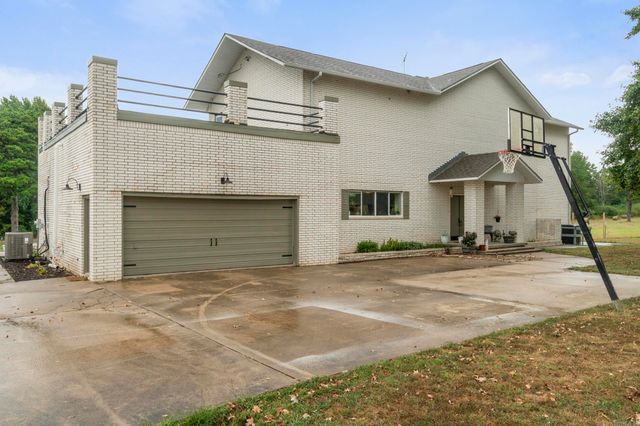 635 School Road, Rose Bud, AR 72137