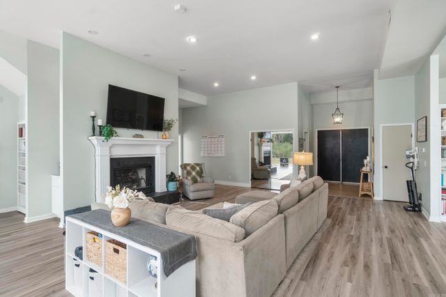 635 School Road, Rose Bud, AR 72137