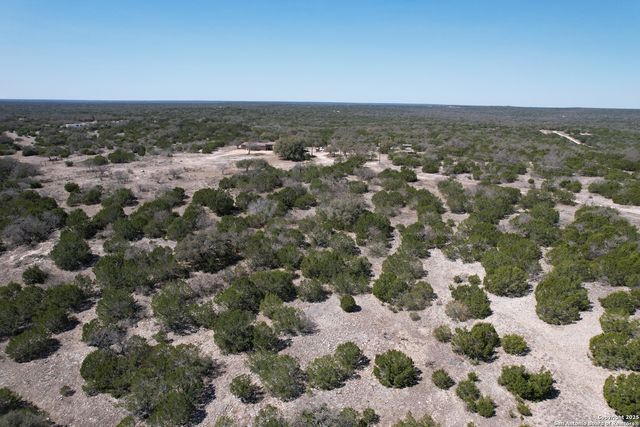 2724 Sd 24910, Rocksprings, TX 78880