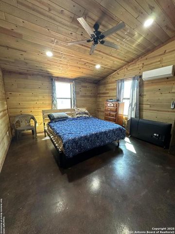 2724 Sd 24910, Rocksprings, TX 78880