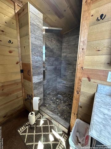 2724 Sd 24910, Rocksprings, TX 78880