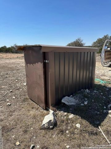 2724 Sd 24910, Rocksprings, TX 78880