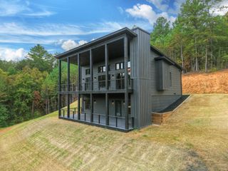 123 Ridgeline Drive, Turtletown, TN 37391