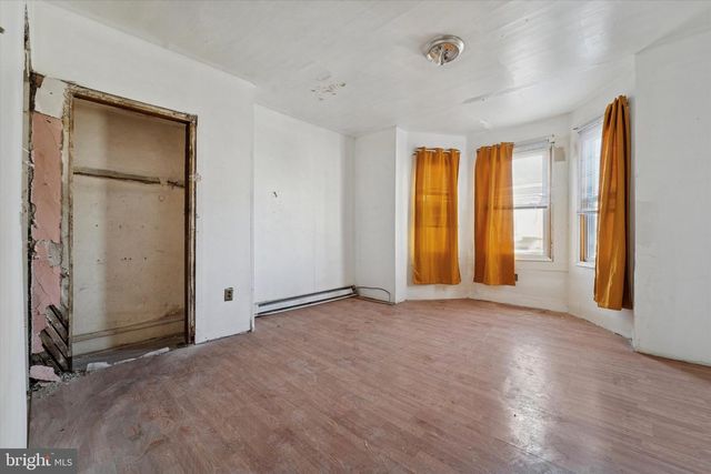 5026 ASPEN ST, Philadelphia, PA 19139