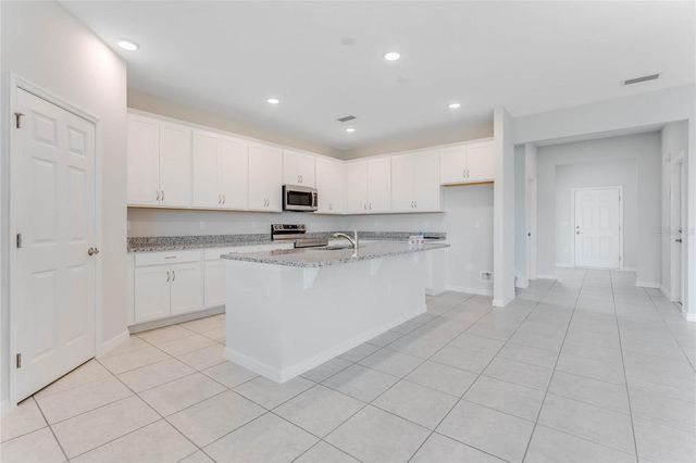 1821 AMERICAN WAY, Haines City, FL 33844