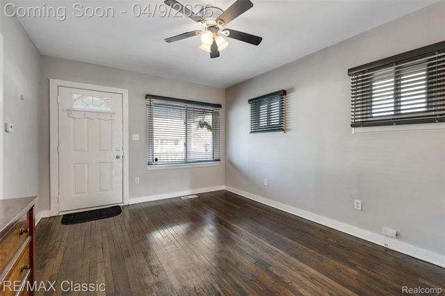 2040 Symes Street, Ferndale, MI 48220