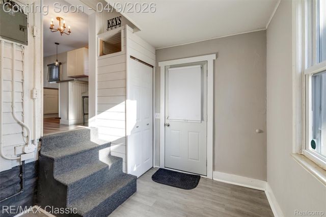 2040 Symes Street, Ferndale, MI 48220