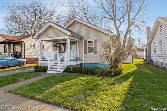 2040 Symes Street, Ferndale, MI 48220