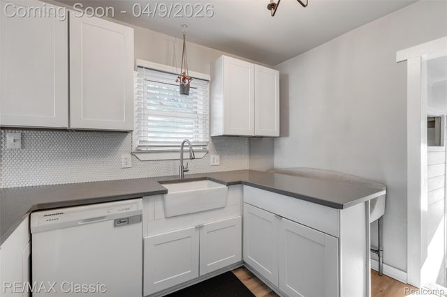 2040 Symes Street, Ferndale, MI 48220