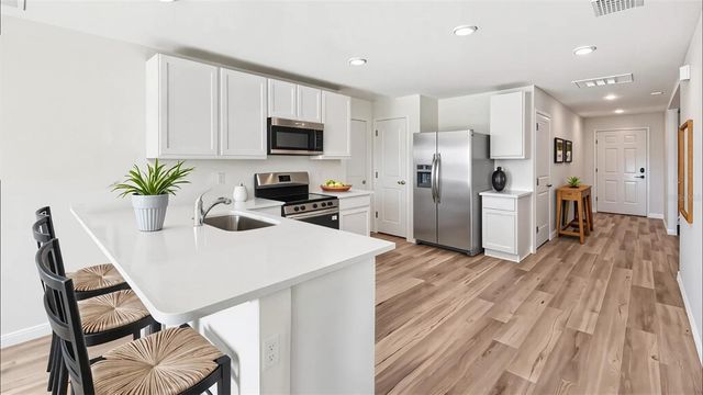 4 HEMLOCK LOOP DRIVE, Ocala, FL 34472