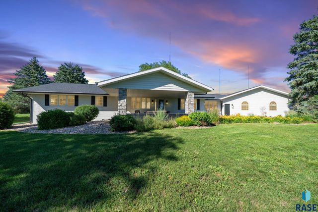 48156 268th St Street, Brandon, SD 57005