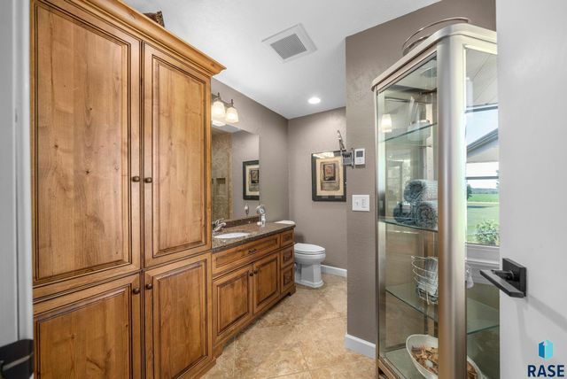 48156 268th St Street, Brandon, SD 57005