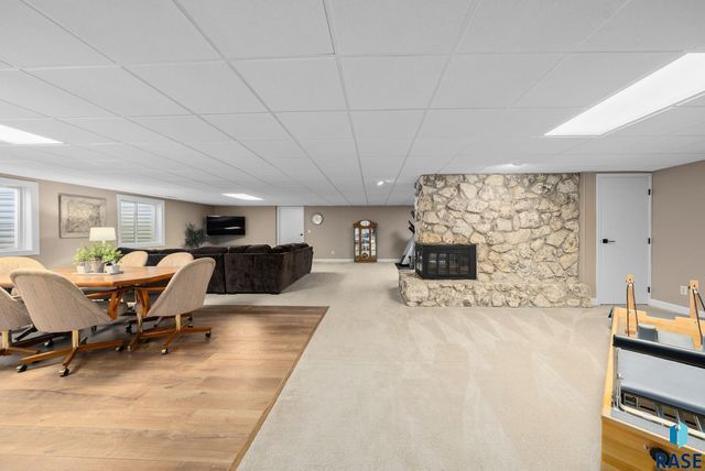 48156 268th St Street, Brandon, SD 57005