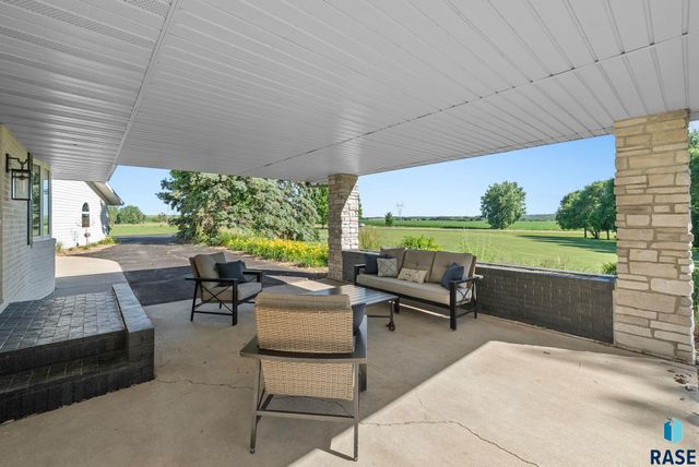 48156 268th St Street, Brandon, SD 57005