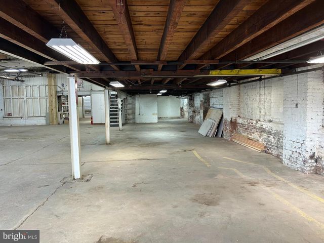 3521 F ST, Philadelphia, PA 19134