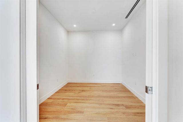 812 SE 12th Street 812, Fort Lauderdale, FL 33316