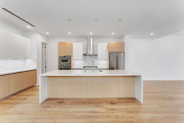 812 SE 12th Street 812, Fort Lauderdale, FL 33316