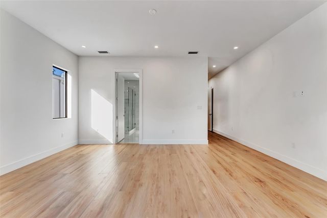 812 SE 12th Street 812, Fort Lauderdale, FL 33316