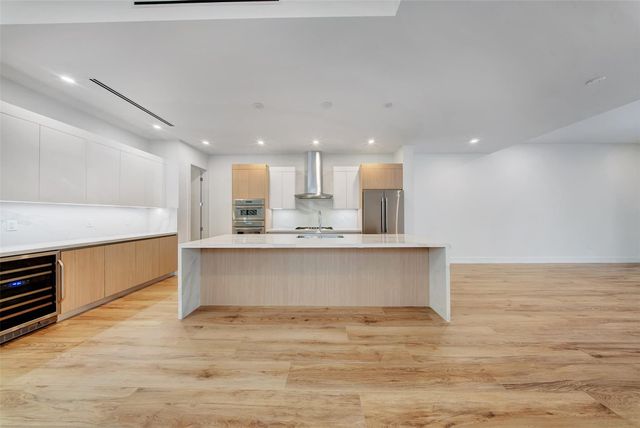 812 SE 12th Street 812, Fort Lauderdale, FL 33316