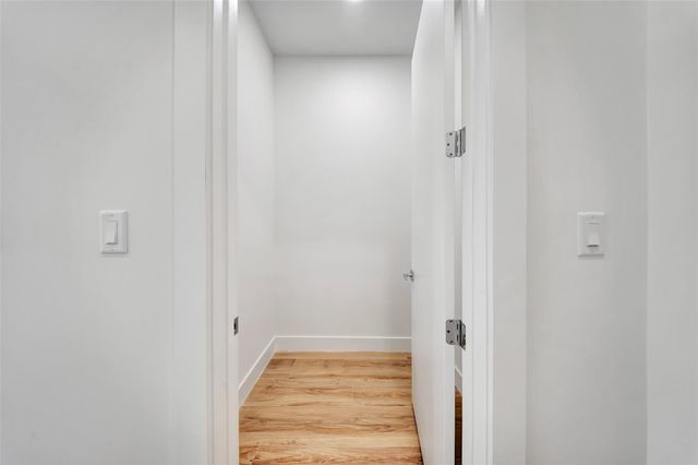 812 SE 12th Street 812, Fort Lauderdale, FL 33316