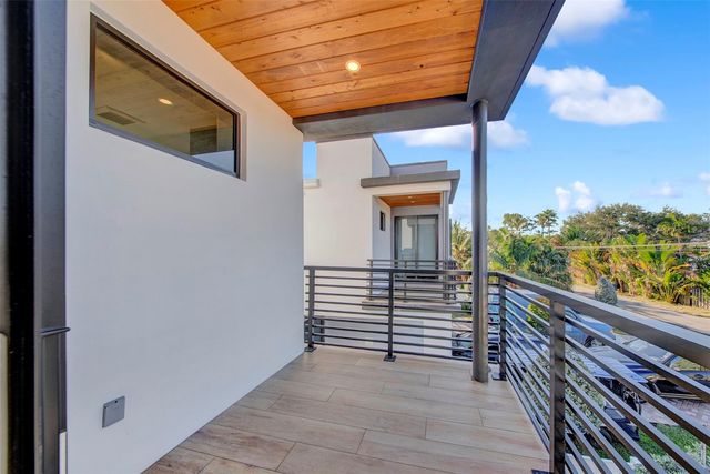 812 SE 12th Street 812, Fort Lauderdale, FL 33316