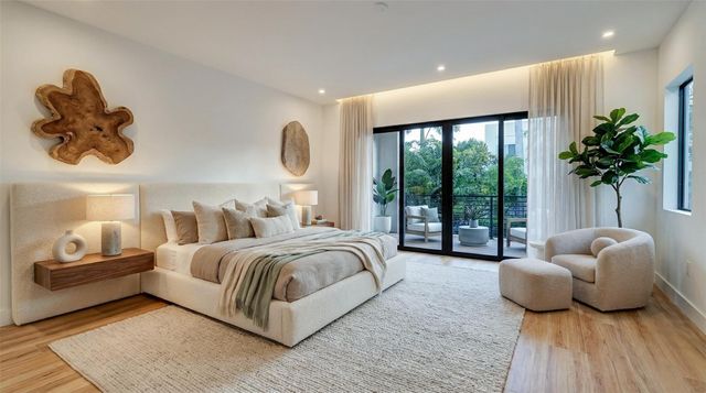 812 SE 12th Street 812, Fort Lauderdale, FL 33316