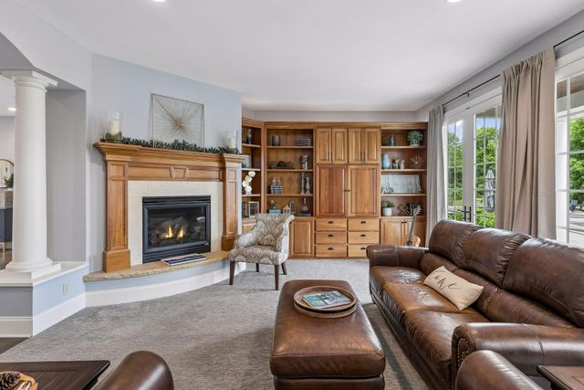 21670 Monterey Avenue, Lakeville, MN 55044