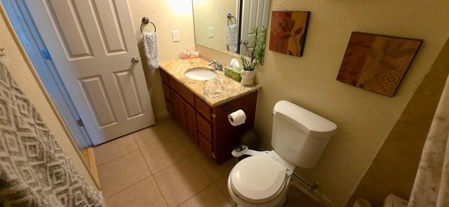 134 Deep Woods DR, Cedar Creek, TX 78612